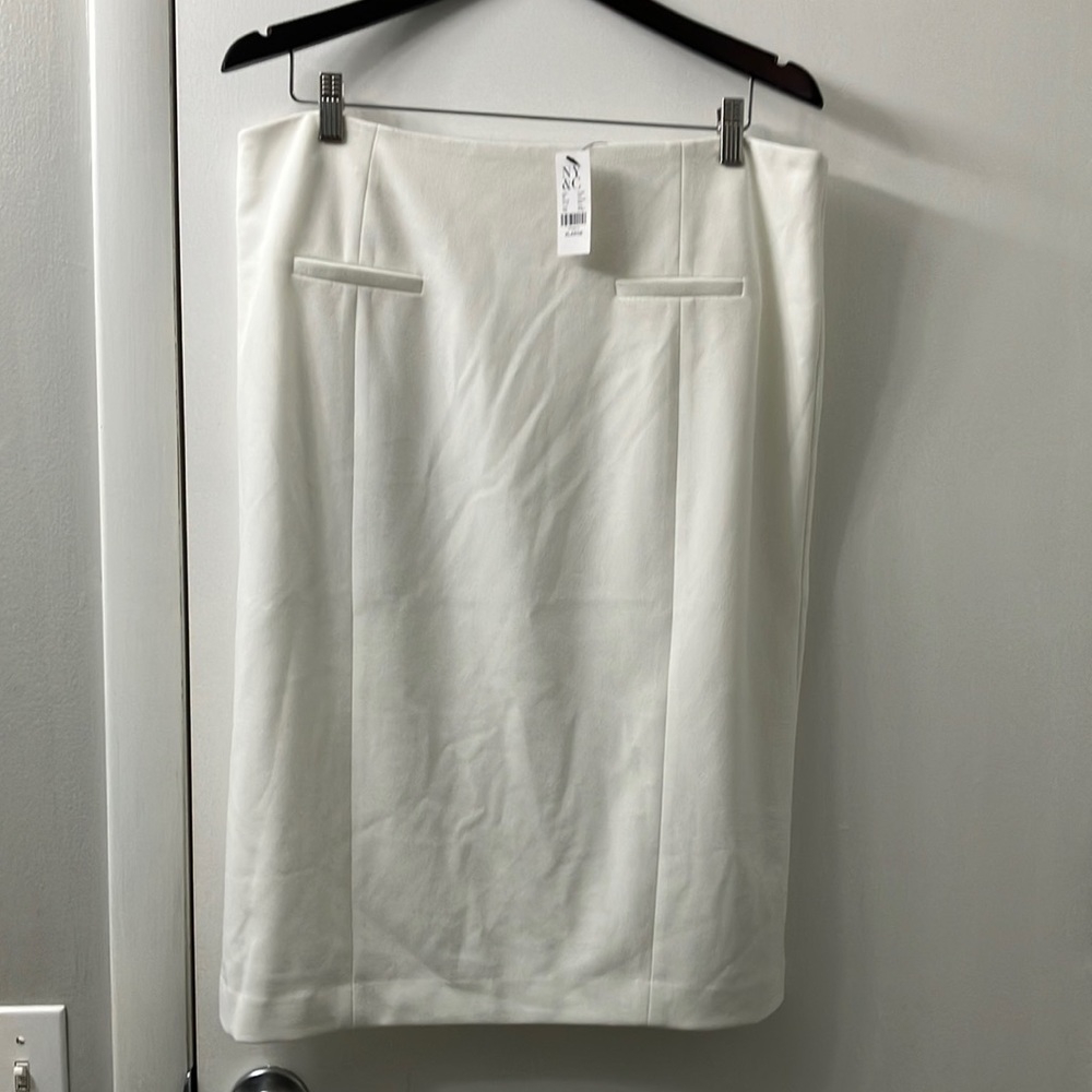 New York & Company ladies pencil skirt!